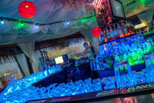 Platinum Hotel & Casino - image 2