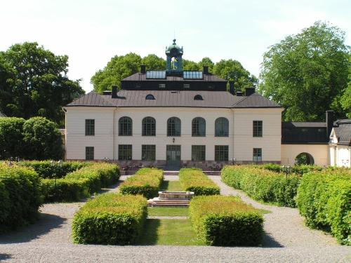 Näsby Slott - image 9