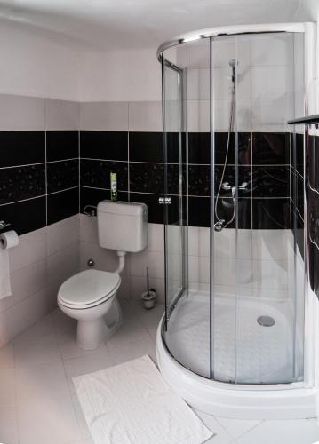 Zsirai Guest House - image 4