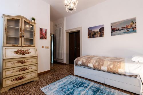 Ve-nice Suite Rialto SP720-4