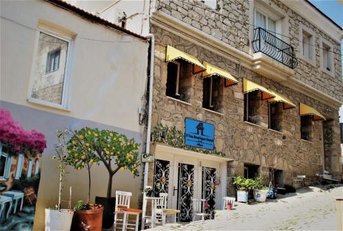 5 Tas Boutique Hotel, Alaçatı bei Emin Sitesi