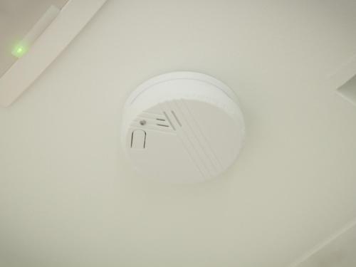 Apartamento nuevo y de lujo en puerta del sol - image 7