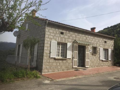 VILLA SANTINE AVEC TERRASSES et VUE PANORAMIQUE meublé tourisme 4 étoiles