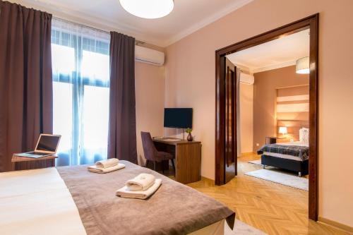 Apartments Top Central 3 - image 7