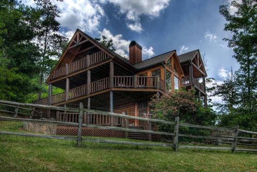 Amazing Grace Cabin - image 5