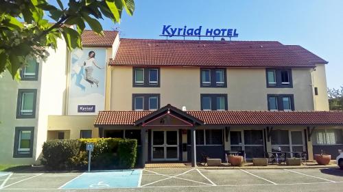 Kyriad Lyon Est - Saint Bonnet De Mure - Hôtel - Saint-Bonnet-de-Mure