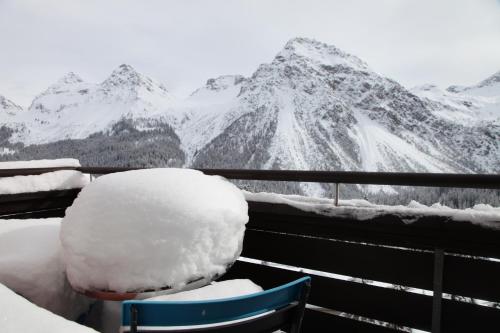 Balcony/terrace, Chamanna Bed & Breakfast in Arosa
