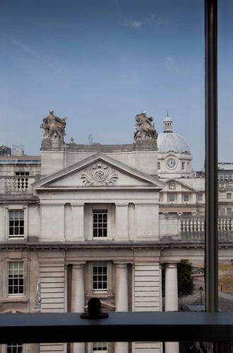The Merrion Hotel - image 2