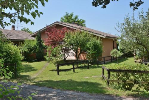 Apartment with Lake View image 4