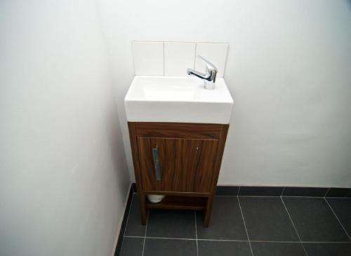 Charlie Hotel - image 12