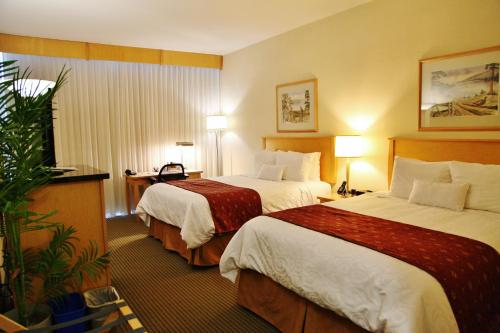 Best Western Plus Kelowna Hotel & Suites