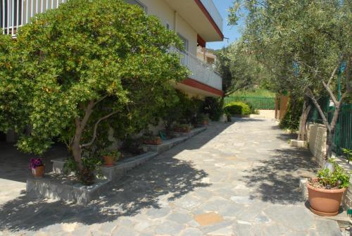 Anestis Apartments - image 4