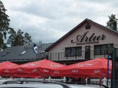 Artur´s Eaterie and Holiday home