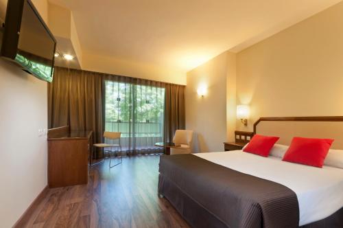 Senator Barajas in Barajas