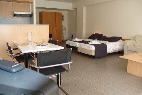 City Apartments Antwerpen - image 7