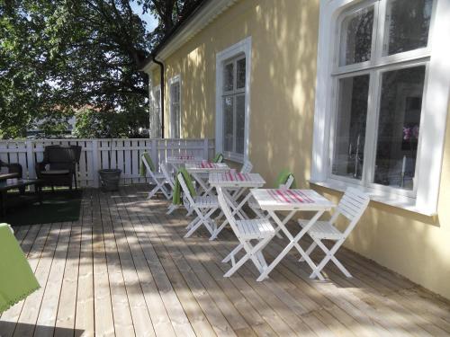14016481 Annas Hotell