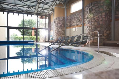 Swimming pool, Hotel Makar Sport&Atrium in Makar