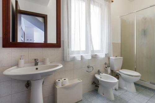 Apartment with Mountain View