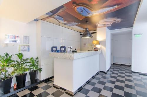 Apart Hotel Vlad Tepes - image 11