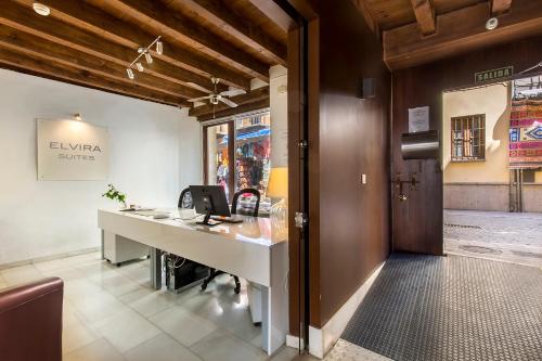 Elvira Suites Elvira Suites
