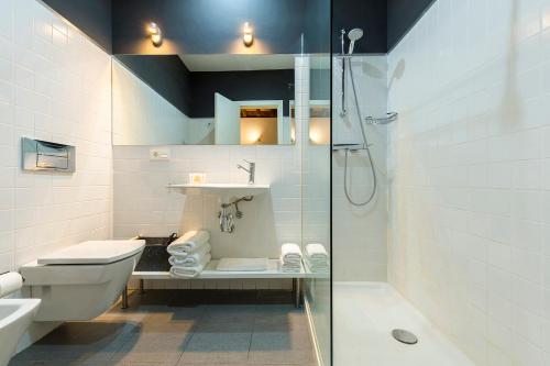 Elvira Suites Elvira Suites