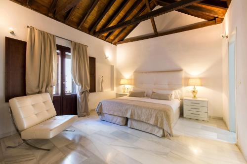 Elvira Suites Elvira Suites