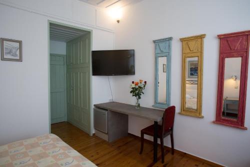 Nostos Hotel - image 2