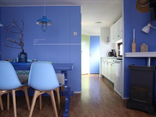 Van Gogh style Chalet near Drunense Dunes