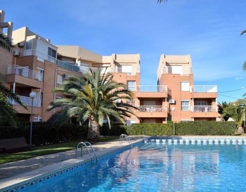  Apartamento Bajo Terraza Acceso piscina y 1ª Línea Playa Las Marinas, Pension in Denia