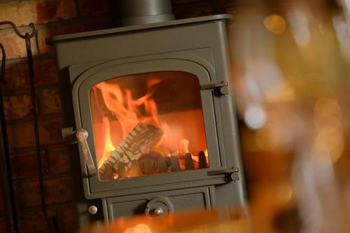 The Saracens Head - image 7
