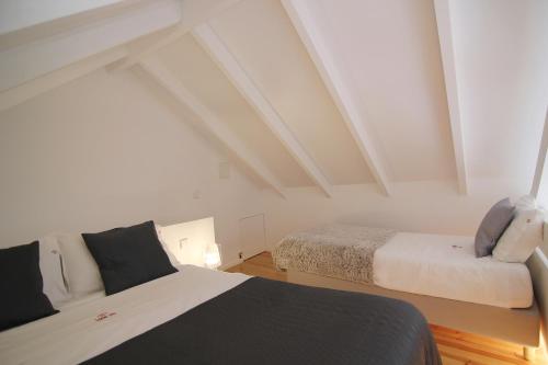  HM - Bonjardim Duplex Charming Apartment, 4000-323 Porto