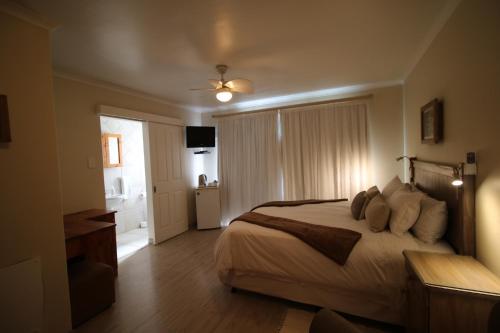 Baywatch Guest House