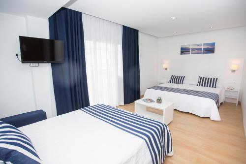 Hotel Voramar - image 3
