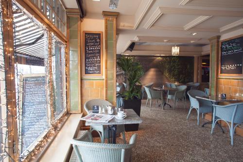 Restaurant, Arlington Hotel O'Connell Bridge in Dublin