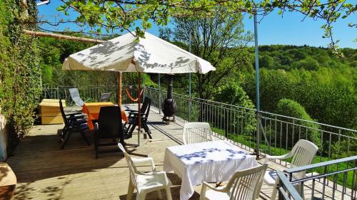 Le Gîte des Mille Etangs gîte à louer Raddon-et-Chapendu
