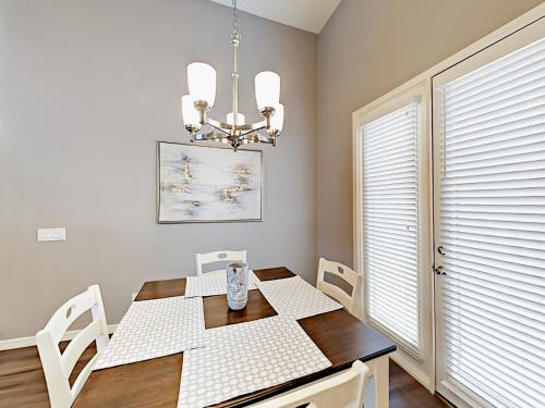 15221 Clubgate Drive Condo Unit 2104 - image 5