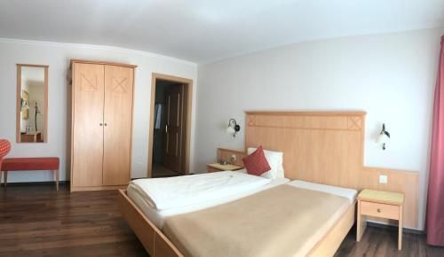 1 twin bed