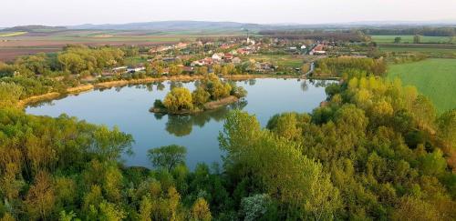 Apkārtne, Penzion Pod sklepy in Novi Prerova
