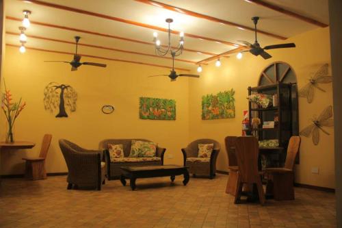 El Pueblito Iguazu El Pueblito Iguazu is a popular choice amongst travelers in Puerto Iguazu, whether exploring or just passing through. The hotel offers guests a range of services and amenities designed to provide comf