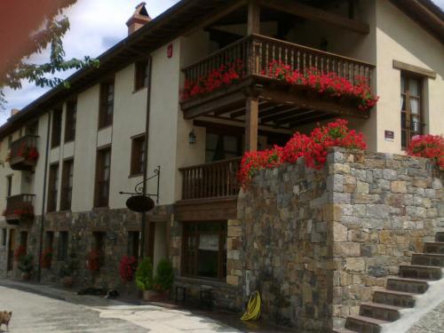 Ieeja, Posada Casa Fidela in Pesaguero