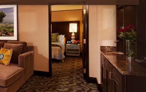 المرافق, منتجع كاسينو ديل سول توكسون (Casino del Sol Resort Tucson) in توسون