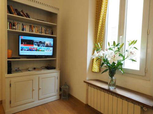 2 Bedroom Apartment Old Town Centre, Nice (photo 10)