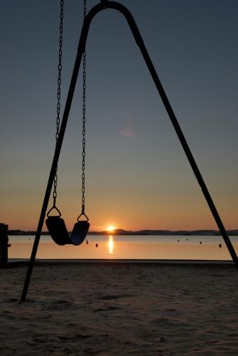 Dunes Waterfront Resort - image 13