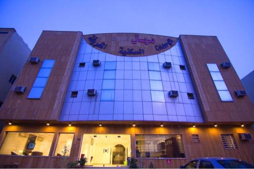 Фасада на хотела, Almakan Hotel 107 in Al Aqiq