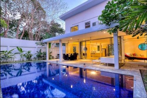 Miguel Villa by G Estate Phuket