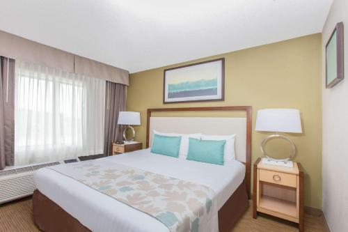 Hawthorn Suites Midwest City