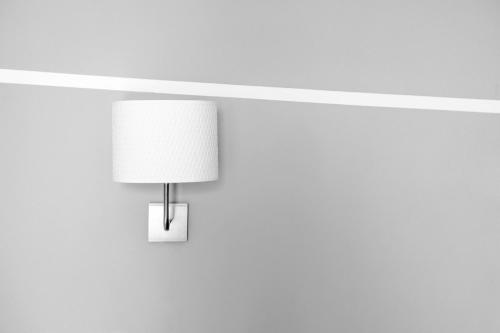 Double Room with Balcony image 3