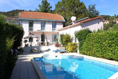 Appartement sous le Cerisier gîte à louer Saint-Marsal