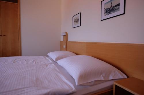 . Mokahotel