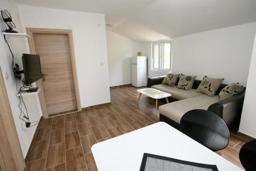 Ruža Apartments - image 2